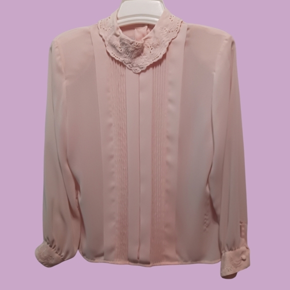 Laura & Jayne Petites Womens Blouse Size 10 Light Pink Embroidered & pink beaded - Picture 1 of 10